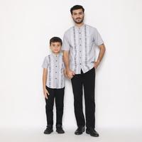 Gambar Dancus Kemeja Koko Couple Ayah Anak Lengan Pendek Motif Bordir Warna Abu OLRM272 - Anak - S dari Dancus Kota Administrasi Jakarta Barat 1 Tokopedia