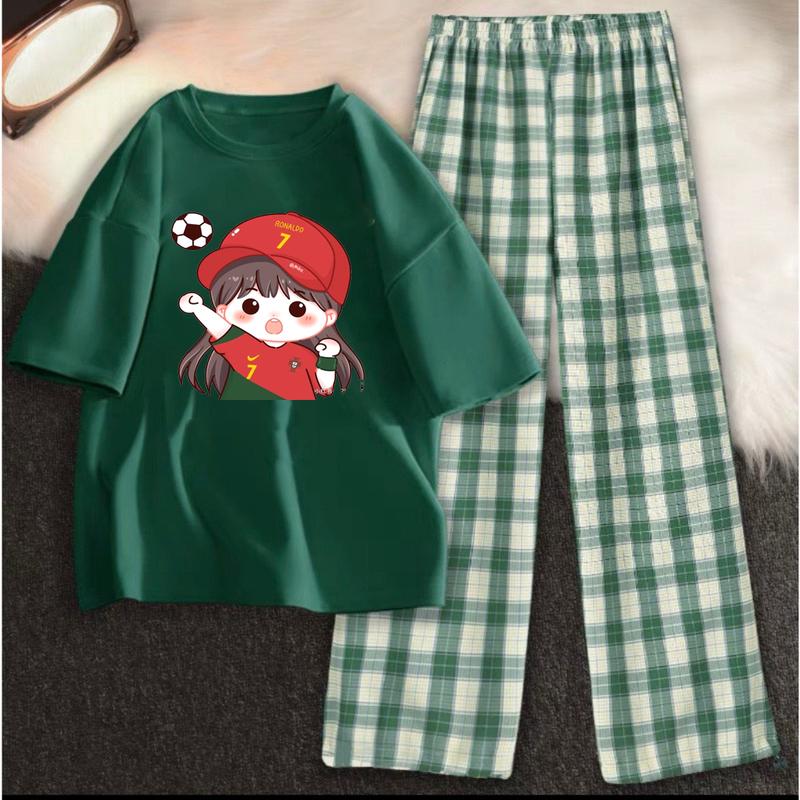 Product Introduction of Sét Áo phông in hình cô gái số 7 kèm quần kẻ Kem Top 10