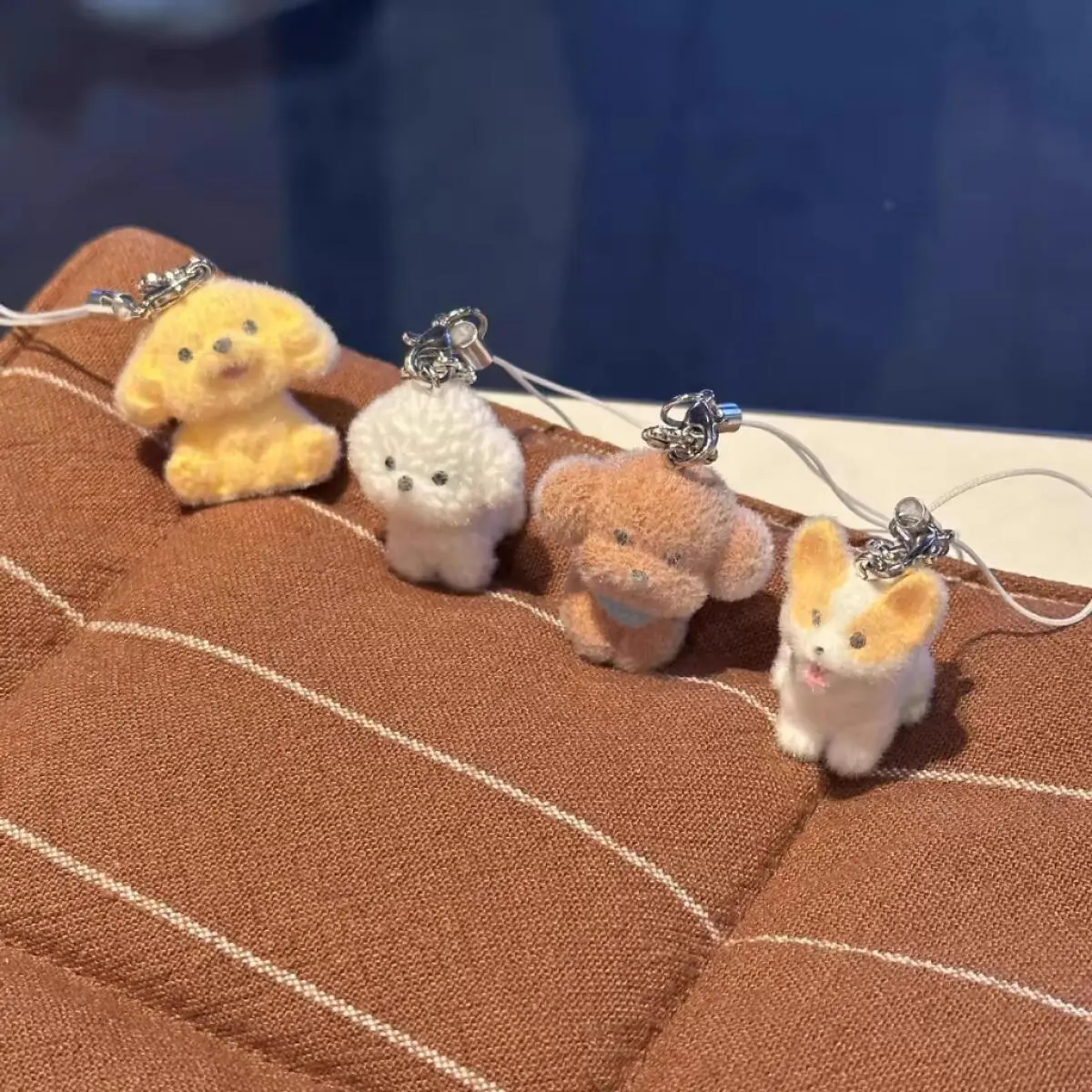 Gantungan Hp Strap Handphone Tas /Anjing Anjing Puppy Gantungan Kunci Hp Liontin/Anjing Corgi Golden Retriever Poodle Bichon / Gantungan Kunci Gantungan Hp Boneka Anjing Mini/Lucu Aesthetic Lanyard Putih