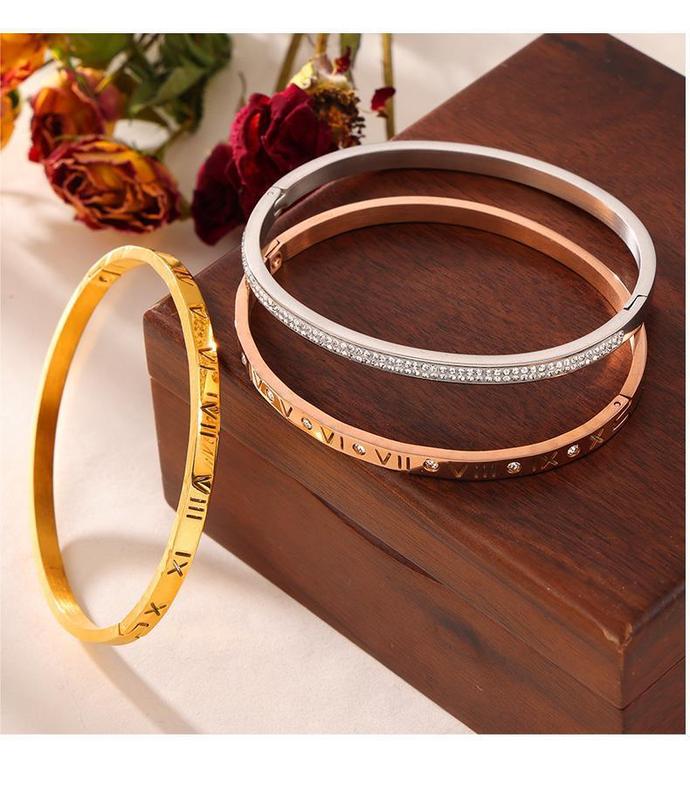 Product Introduction of Vintage niche personality unique simple jewelry carving Roman numeral design diamond titanium steel gold-plated bracelet 8