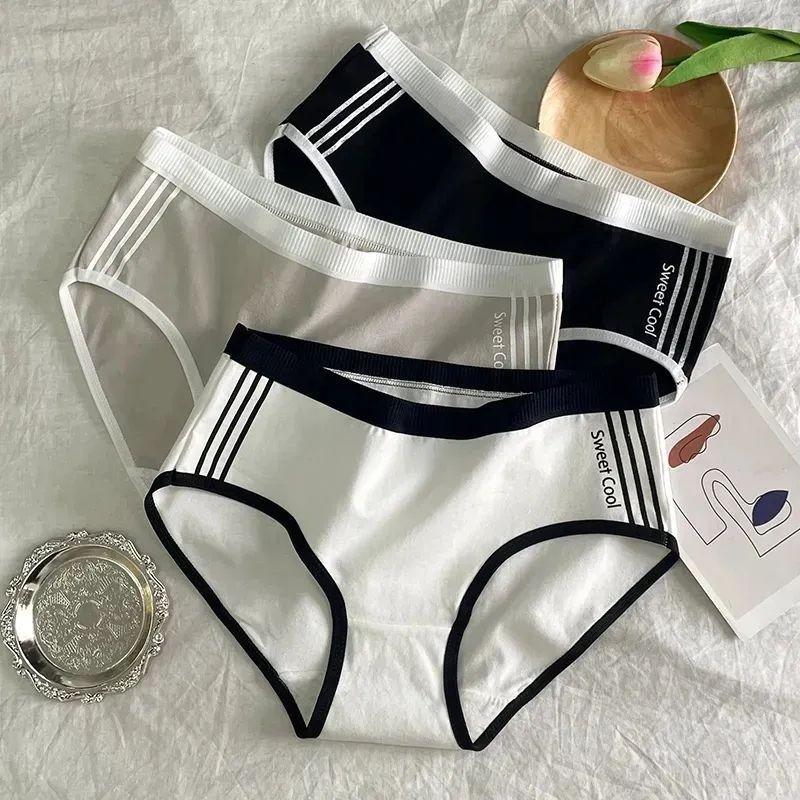 Product Introduction of Quần Lót Boxer Cotton, Phong Cách Thể Thao Nữ, Ngọt Ngào Và Thoải Mái, Đáy Quần 100% Cotton, Kháng Khuẩn, cạp vừa, Thoáng Khí, Thích Hợp Cho Bé Gái Và Học Sinh ngoc anh dolot Áo Thun Cổ Áo Thun Thêu Dép Quai Ngang Áo Sơ Mi 1