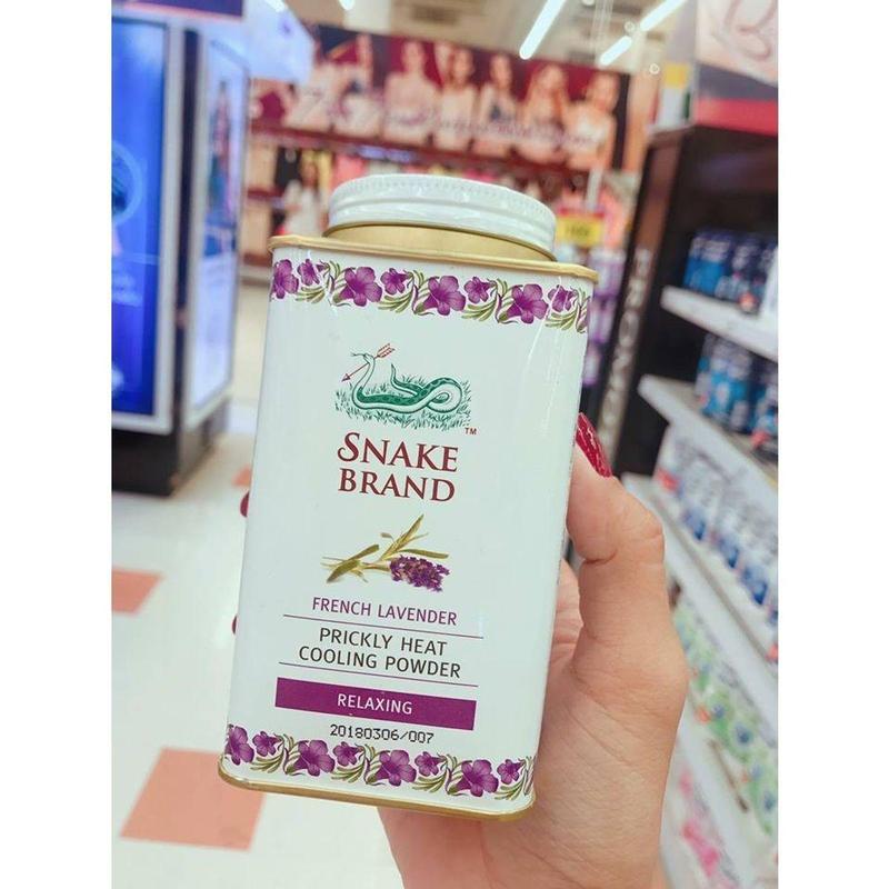 Phấn Rôm Lạnh Snake Brand Prickly Heat 140g giúp Kiềm Dầu, Khử Mùi Hôi Thái Lan 6