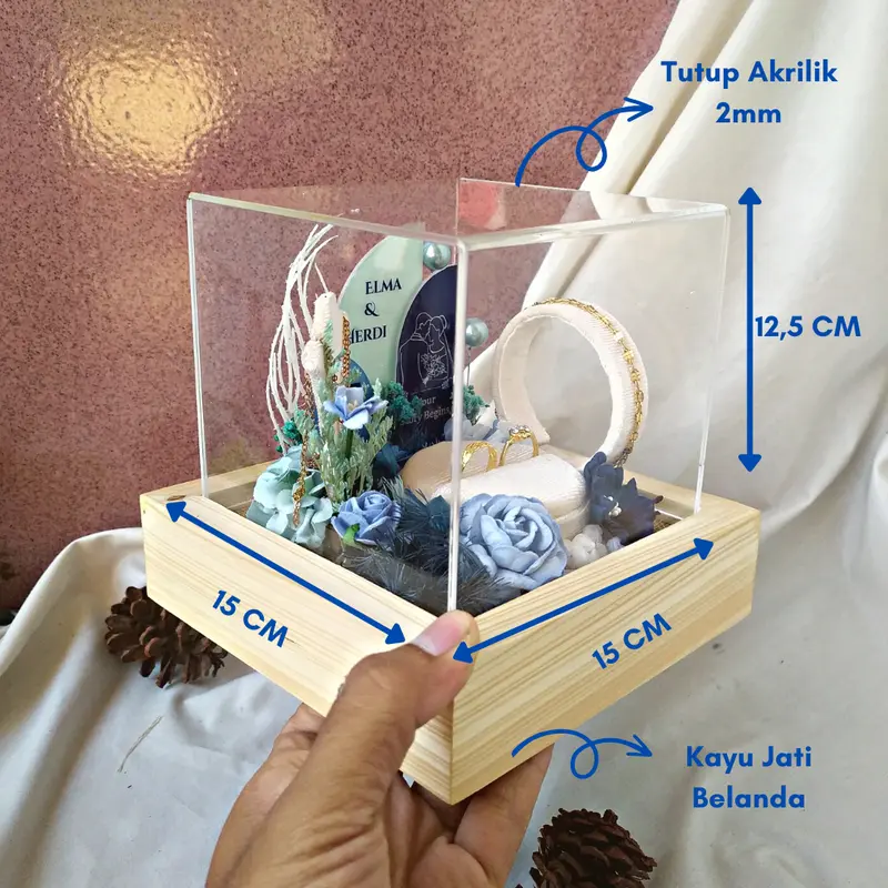 Tempat Cincin Kalung & Gelang Lamaran Pernikahan 1