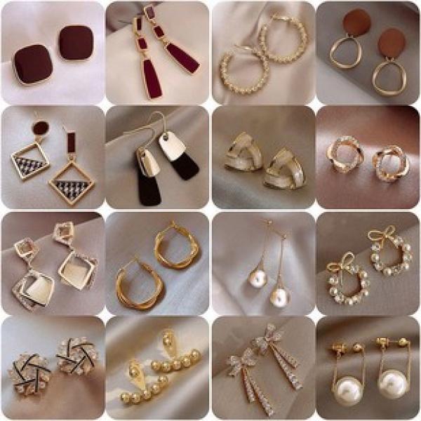 Product Introduction of Sterling Silver Needle Exaggerated Geometry Stud Earrings for Women Affordable Luxury Fashion Elegant High-Grade Earrings Metal Earrings 12