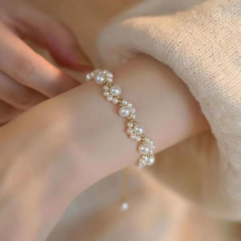 Product Introduction of Women Gold Color French Retro Pearl Bracelet Jewelry Best Gift for Friends Sister 6