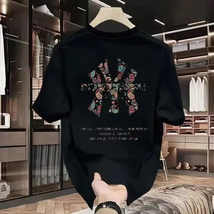 Trendy and fashionable men's T-shirt, comfortable and loose printed short sleeved cotton T-shirt, basic half sleeved