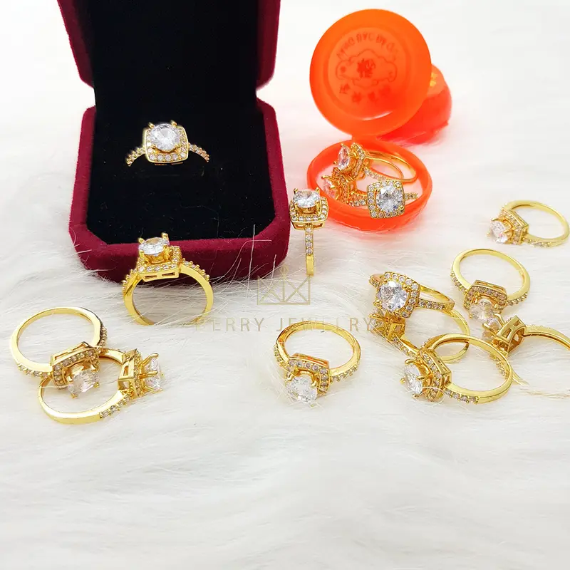 Nhẫn Nữ Titan Đính Đá Nhân Tạo Cao Cấp Lấp Lánh Thiết Kế Xi Mạ Vàng 18K Bền Màu Kiểu Dáng Hàn Quốc | Jewelry Queenn 7
