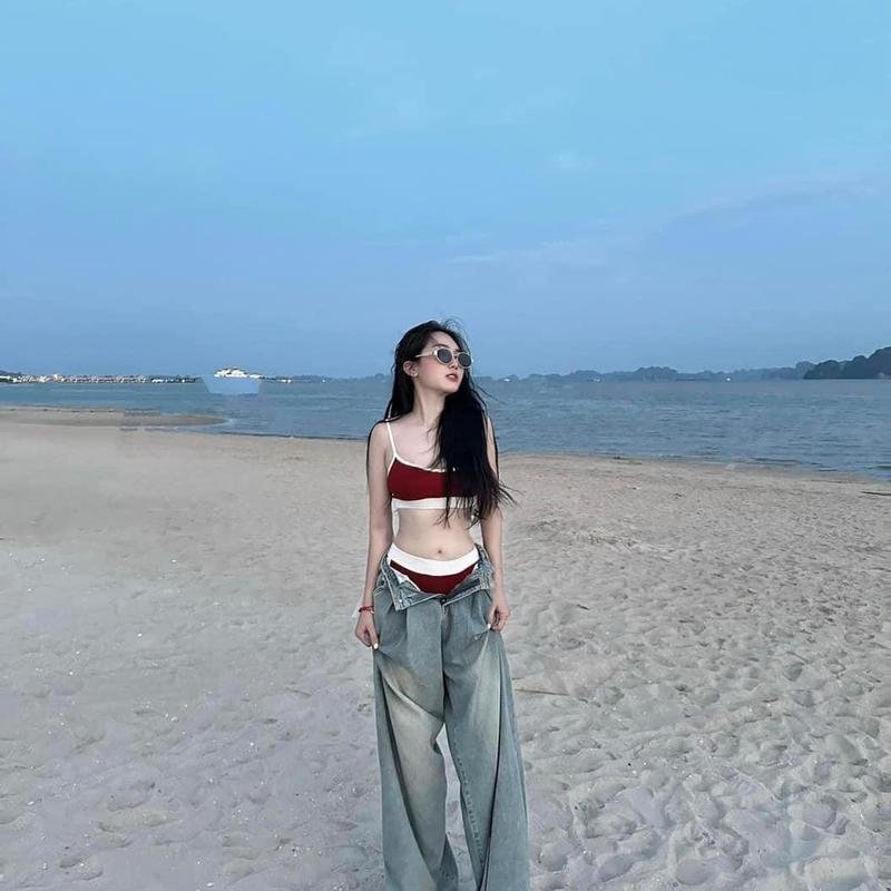 Sét Bikini Ba Lỗ ĐỎ ĐUN và ĐEN Vải Thun Gân Viền Trắng Co Giãn Nữ Women Nữ Women 4