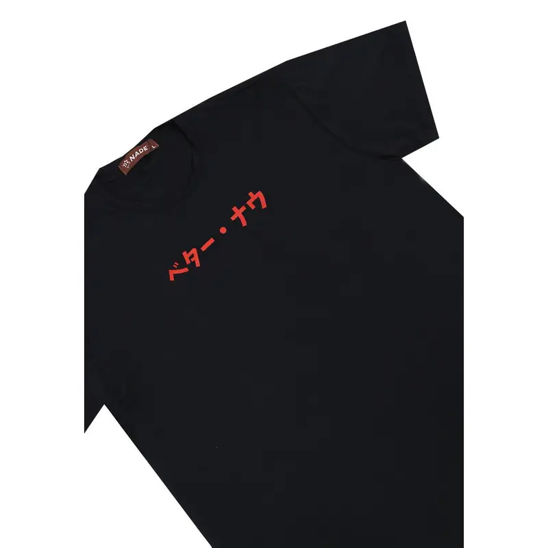 Nade NTB53 Kaos Pria Tangan Pendek Ringan Anti Kusut Katakana Dateng Hitam 3