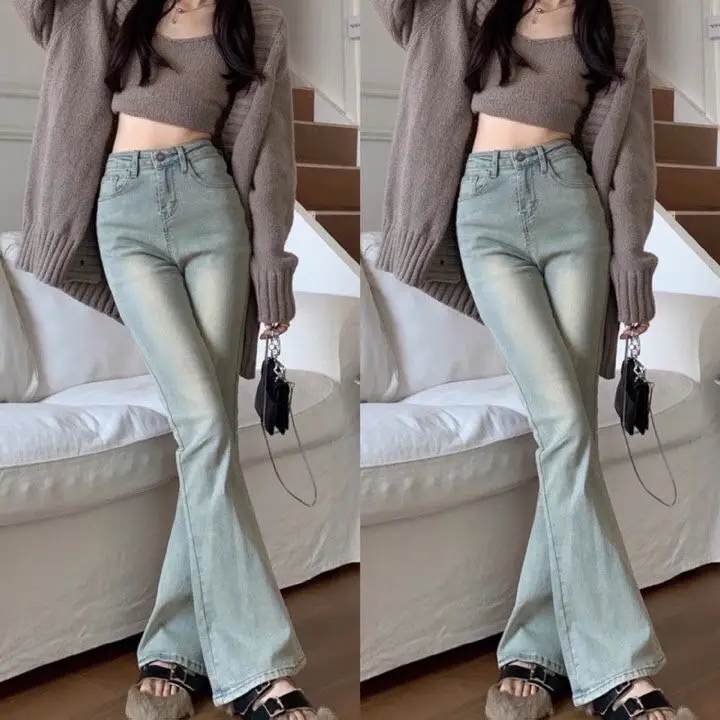 Quần bò ống loe bụi phố dành cho các hot girl