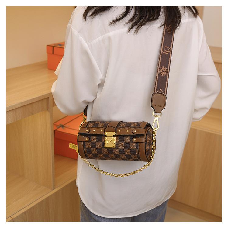 Product Introduction of Fashion Messenger Bag Crossbody Bags For Women Vintage Handhold Shoulder Bags Ladie Handbags Clutch Purse Girl Stylish 18