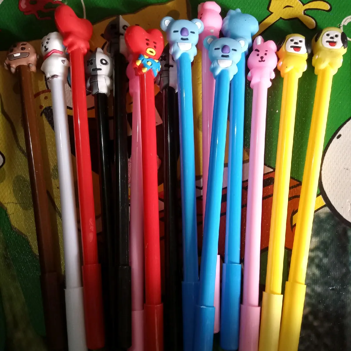 pulpen bt21
