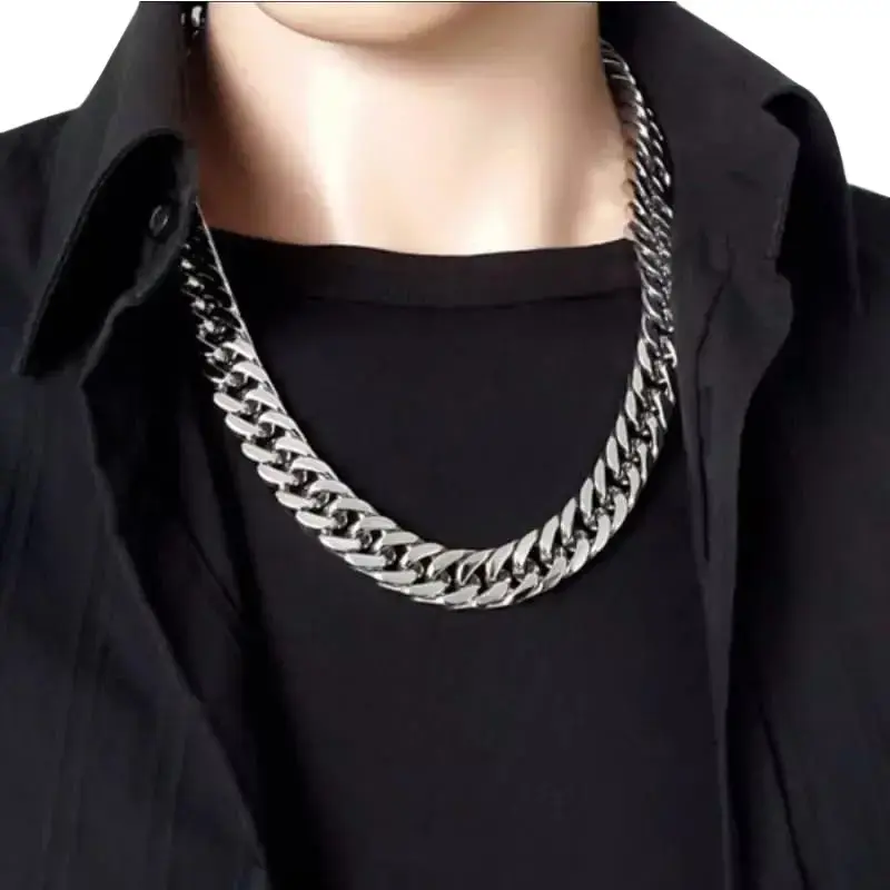 KALUNG RANTAI TITANIUM PRIA SILVER ANTI KARAT UKURAN JUMBO BESAR Laki-laki Laki-laki Aksesoris Elegan Stainless skena