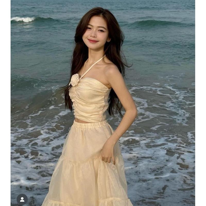 Set áo ống phối chân váy dài phù hợp đi biển