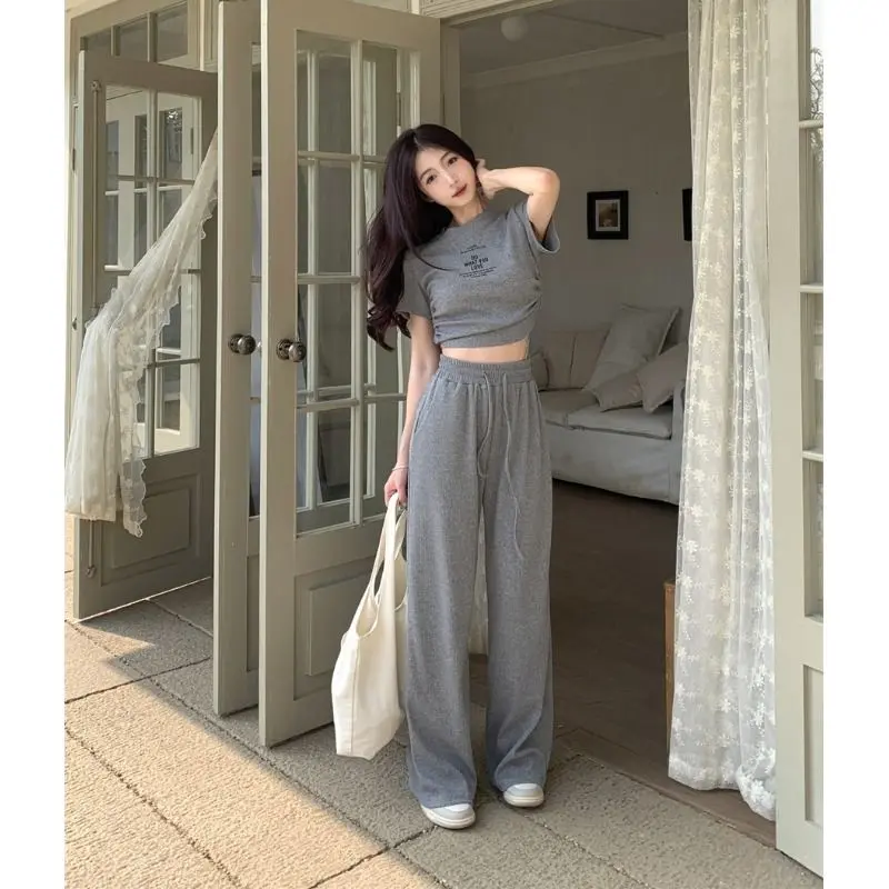 เสื้อยืดแขนสั้น ดีไซน์แบบผูกเชือกตัวอักษร ตัวสั้น กางเกงลำลองขากว้าง ชุดแฟชั่นฤดูร้อนของผู้หญิง 2023 มาใหม่ Clothing Women Lady