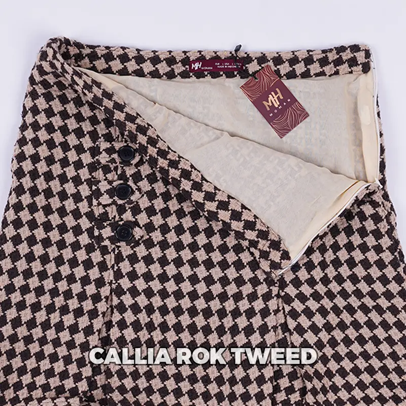 MH Fashion CALLIA Mini Skirt Rok Wanita Pendek Tweed Rajut Warna Coklat Hitam Hijau Korean Basic Retro Style Casual Style Mini Skirt Tebal Resleting Samping Kiri Saku Samping Kanan Variasi Kancing Belah A Line Skirt Midi Waist Size S-XXL Bawahan Wanita 3