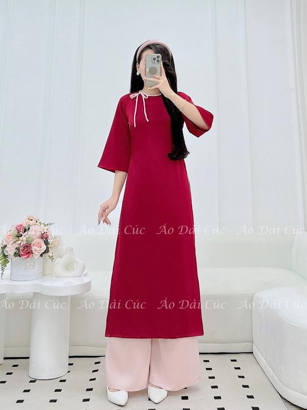 Áo cách tân  2 tà lụa ngọc trai , chất liệu mềm mượt không nhăn, phù hợp mặc dịp tết - Áo Dài Cúc 5