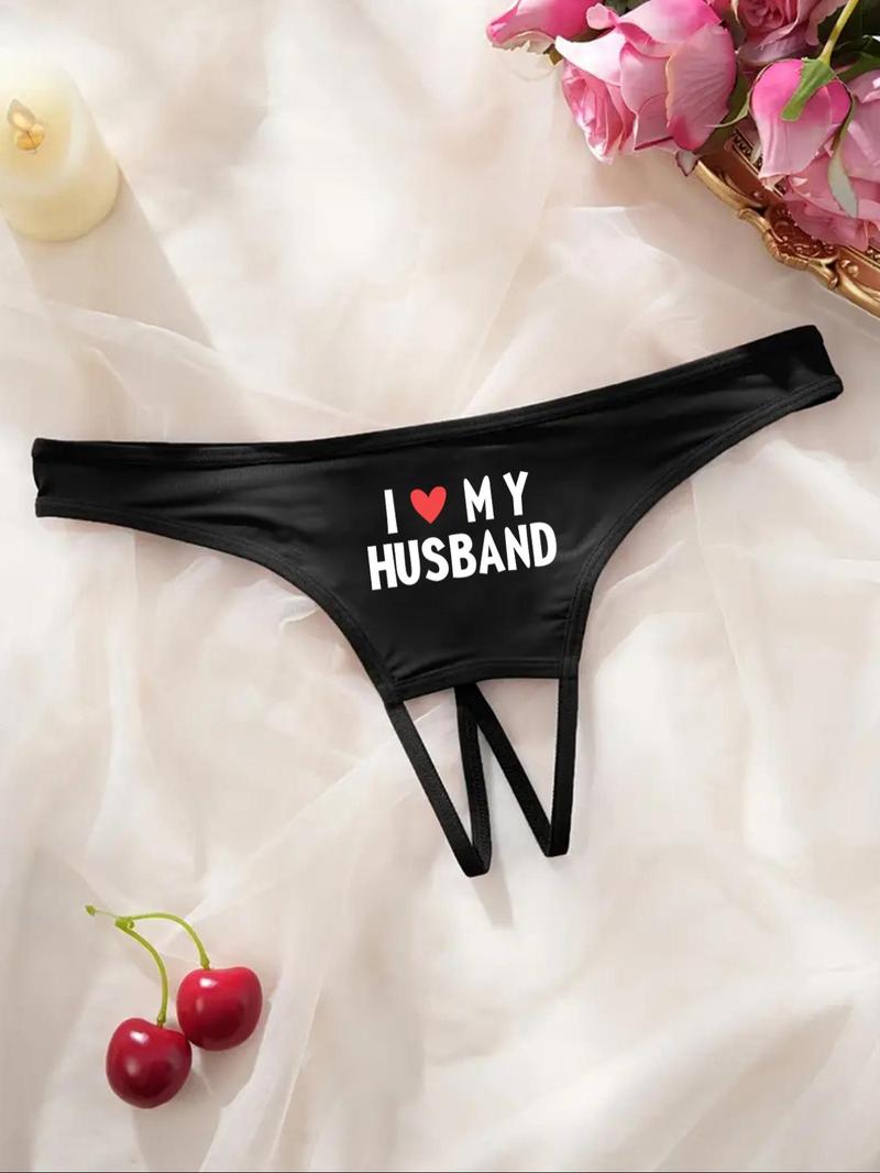 Product Introduction of Women's Letter & Heart Print Thong, Sexy Breathable Comfortable Panty for Daily Wear, Women's Underwear for All Seasons 2
