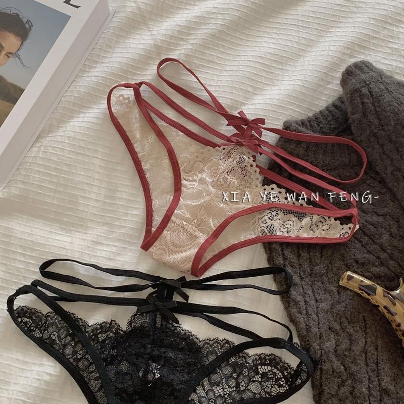A9 - Quần Lót Ren Dây Đính Nơ Nữ Women 3 Màu Sọc Kẻ Đỏ