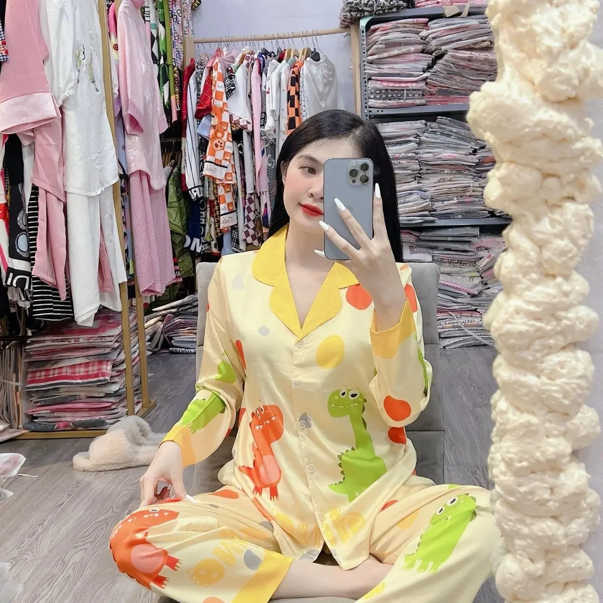 BỘ PIJAMA LỤA MỊN TƠ TẰM GẤU KEM SIZE 40-58kg mềm mịn mát Nữ   Women