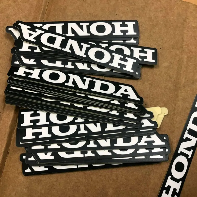 Tem honda đuôi  dè  sau 0