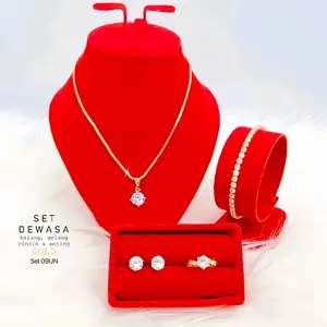 Set Dewasa Nagita isi gelang kalung cincin anting SET09UN Aksesoris Titanium Wanita Elegan warna kuning