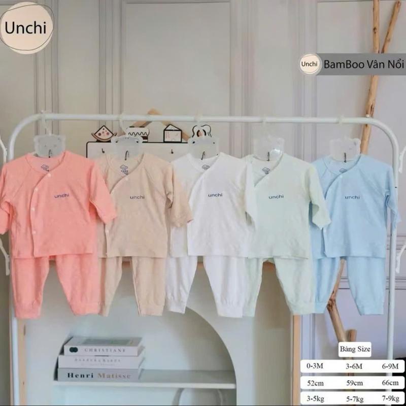 UD4 Bộ Quần Áo Sơ Sinh Unchi Vải Petit Bamboo Vân Nổi Mềm Mỏng Mát Cho Bé Sơ Sinh Từ 3-9kg