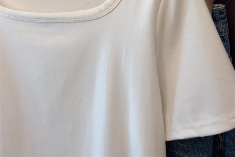 Product Introduction of Quần Áo Nữ Cotton ngoại Cỡ Ins-2024-Ins, Áo Thun Ngắn Tay Dáng Rộng Và Bất Đối Xứng Mùa Hè Cho Cô Gái Đầy Đặn Áo Dài Qua Gối Cổ Vuông Mới OOTD 4