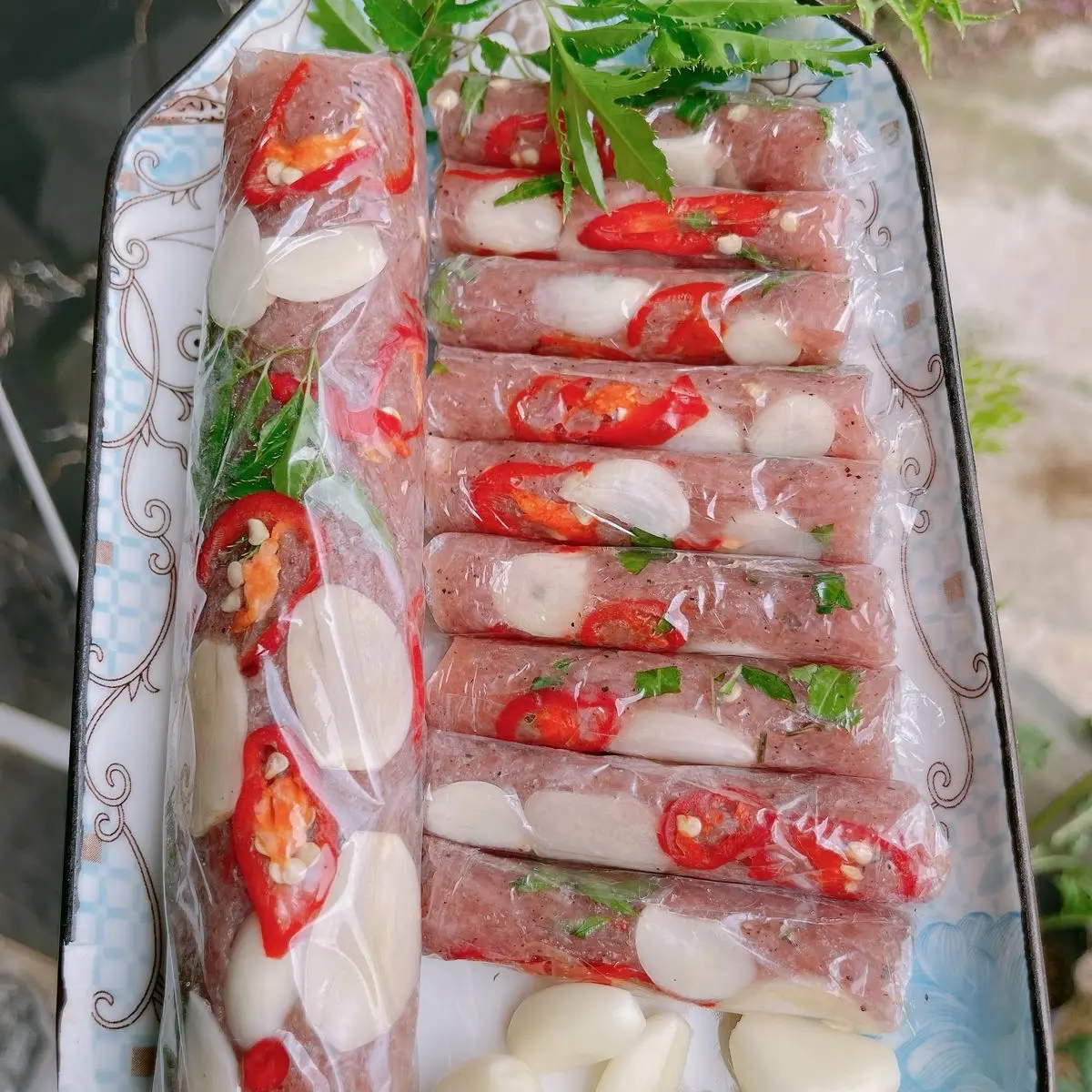 Nem chua Giang Nhung : Set 3 loại nem ăn thử 10 nem truyền thống , 10 nem đặc biệt , 2 nem cối