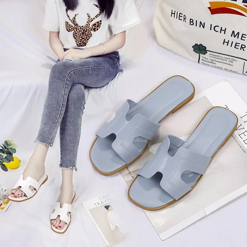 Solid Color One-piece Slippers for Women in The Spring and Summer of 2024 Wearing Instagram Beach Anti-skid Cool Slippers for Outdoor Wear Large Size for Foreign Trade