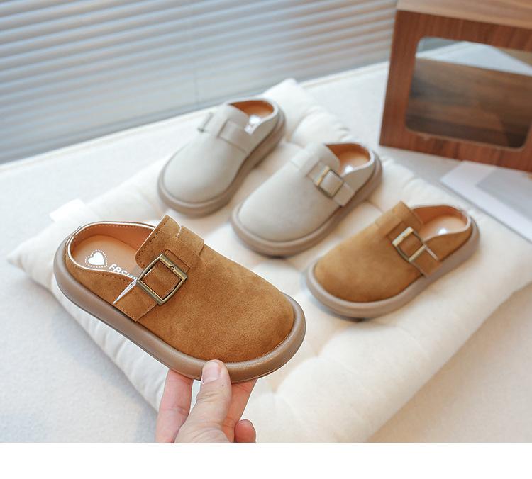 Product Introduction of Children's Closed Toe Boken Half Slippers 2025 Spring New Flat Non-Slip Soft Bottom Girls' Slip-on Outdoor Slippers 7