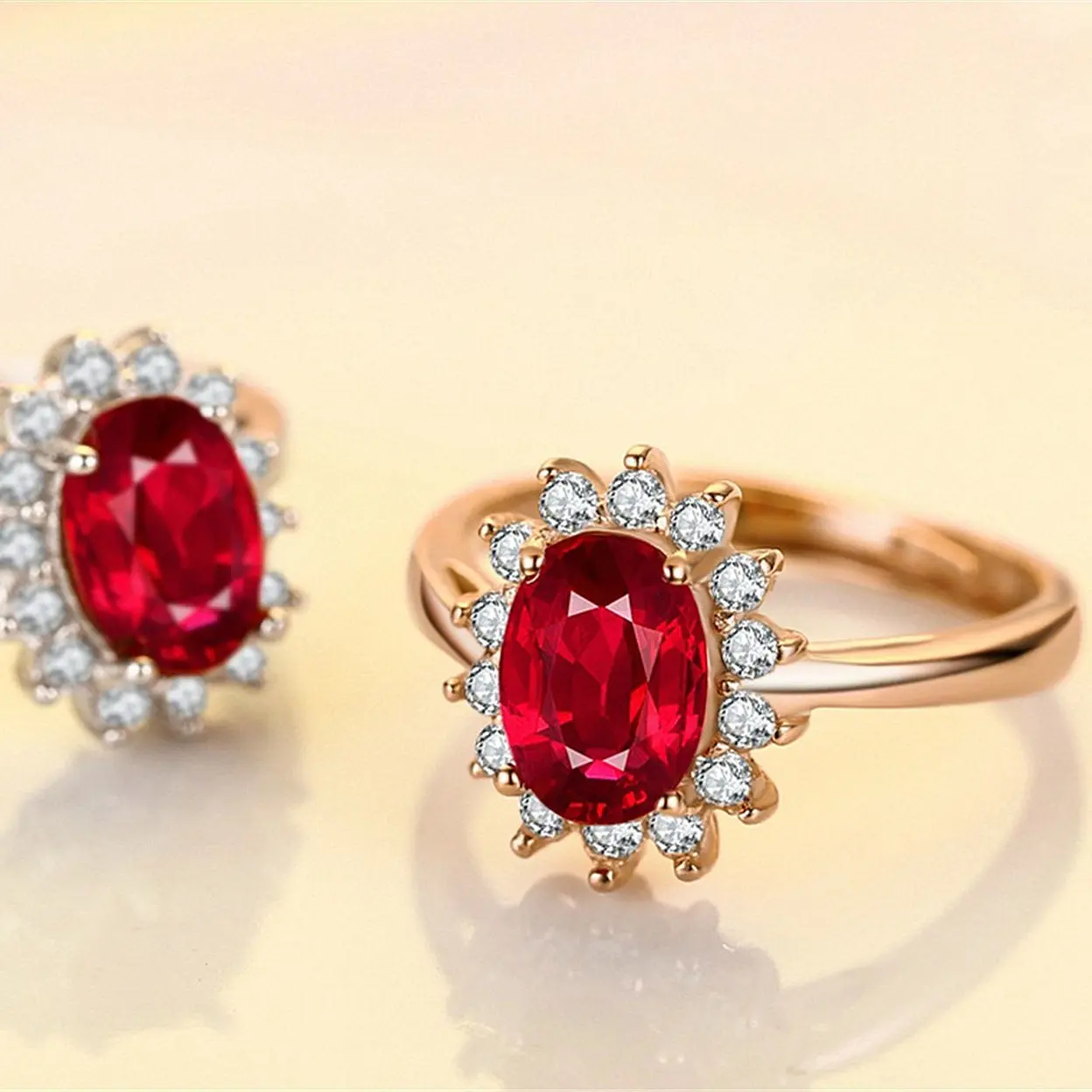 Fashion Flower Inlaid Ring Red Tourmaline Color Crystal Opening Adjustable Silver Ring Female Temperament Red Crystal