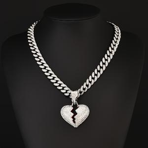 จี้เพชรคิวบา ลิงค์ หัวใจหัก ภาพสีน้ำมัน สำหรับทุกโอกาส ขายร้อน ทองและเงิน เพชรเต็ม