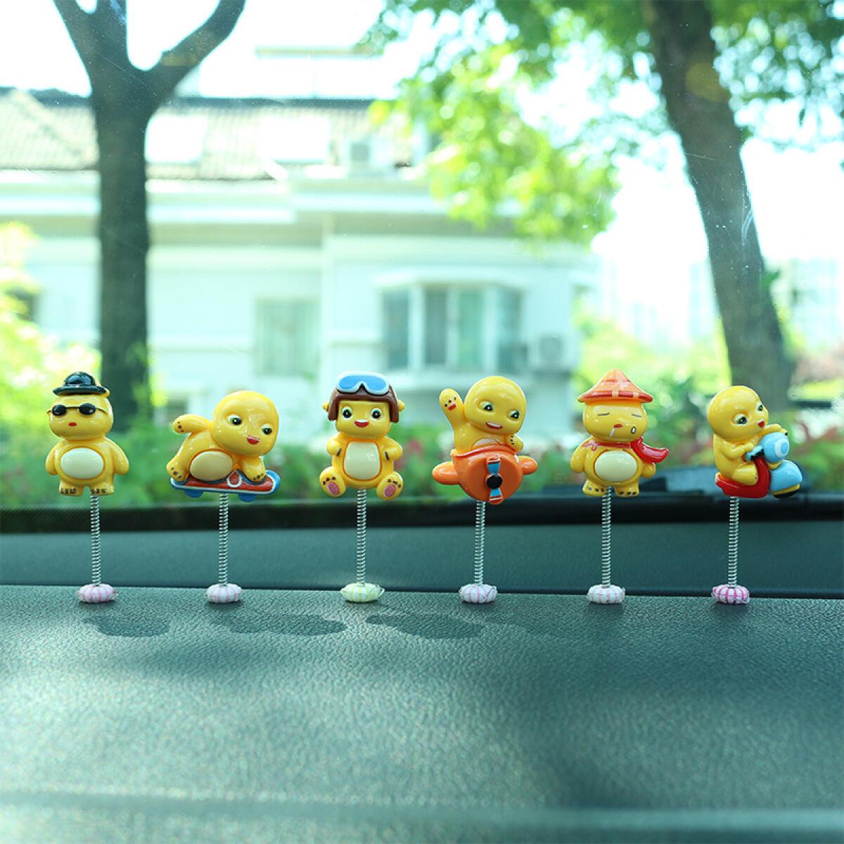 6Pcs Nailong Mobil Mainan Bercahaya Tempelan Motor Gaya Baru Lucu Lampu Malam Mini Figure Dekorasi Pajangan Dasbor Mobil Meja Populer Hadiah Miniatur