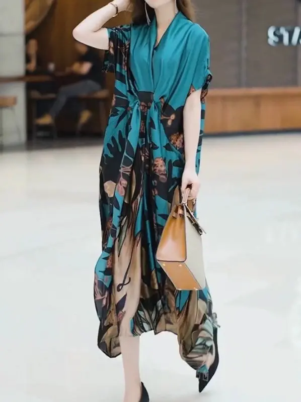 B31 - Váy lụa trung niên che khuyết điểm cực tốt khi đi chơi , dự tiệc . Mã B31 Nữ Dress Women