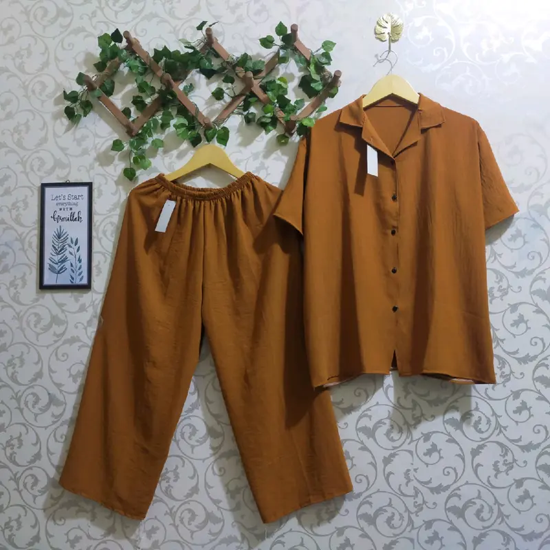 Ld 120 setcel karla pendek jumbo/setelan crinkle airflow pendek/setcel pendek crinkle airflow/setelan piyama wanita/baju Santai/baju Tidur Nyaman celana Panjang Busui Kerah 0