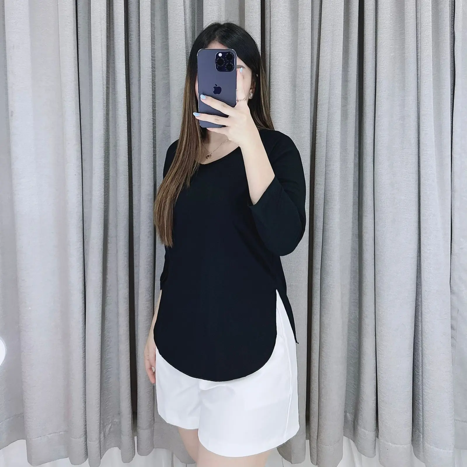 Kaos Atasan Wanita Lengan Panjang 7/8 Slit Oval