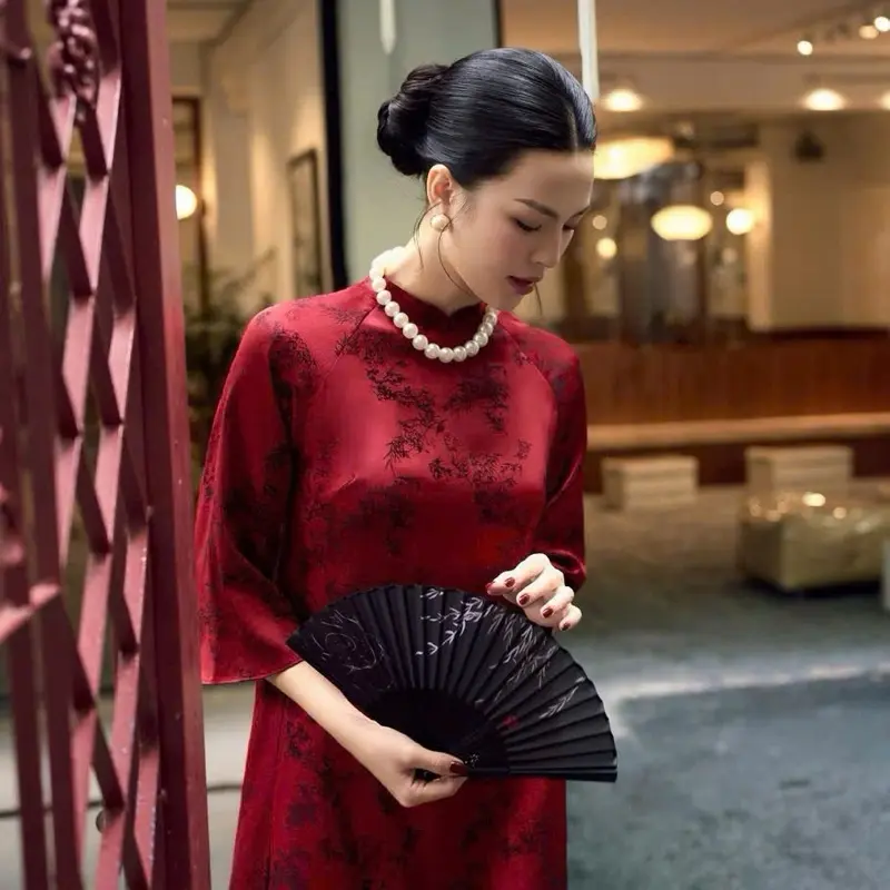Áo dài thiết kế cách tân tay lửng cổ tròn lụa họa tiết mềm mại cao cấp