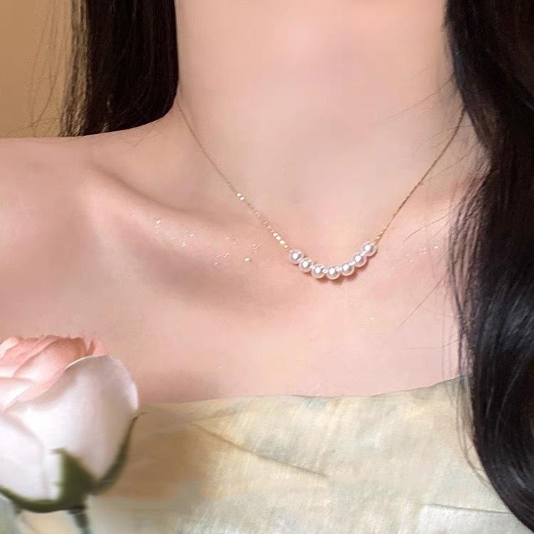 Product Introduction of Pearl Necklace for Women, Niche Light Luxury Design, High-end Fashionable Temperament, Clavicle Chain, Choker, Sweater Chain, Bead Chain 8