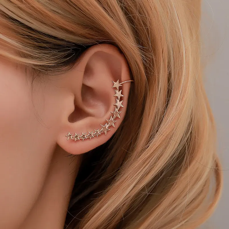 European and American Style Fashion Earrings Elegant Pentagram Vintage Metal Earrings Ear Hanging Personality Single Star Ear Clip