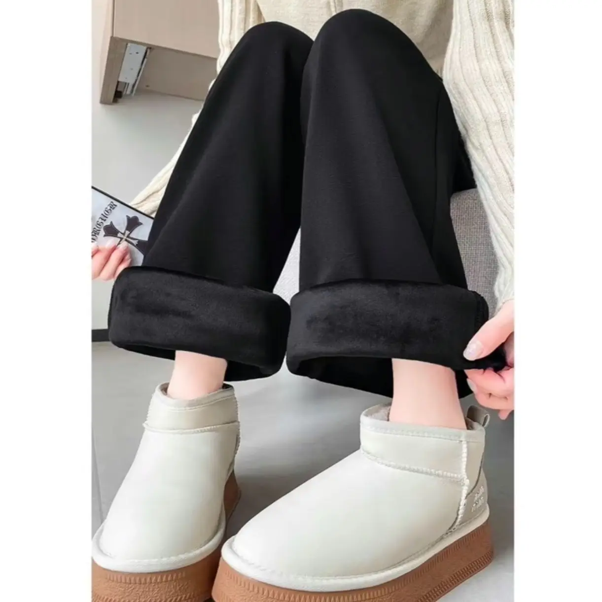 Quần Ống Suông Chất Nỉ Lót Lông Mặc Siu Ấm Cho Mùa Đông Nam Nữ Pants ( Vòng đùi <58)