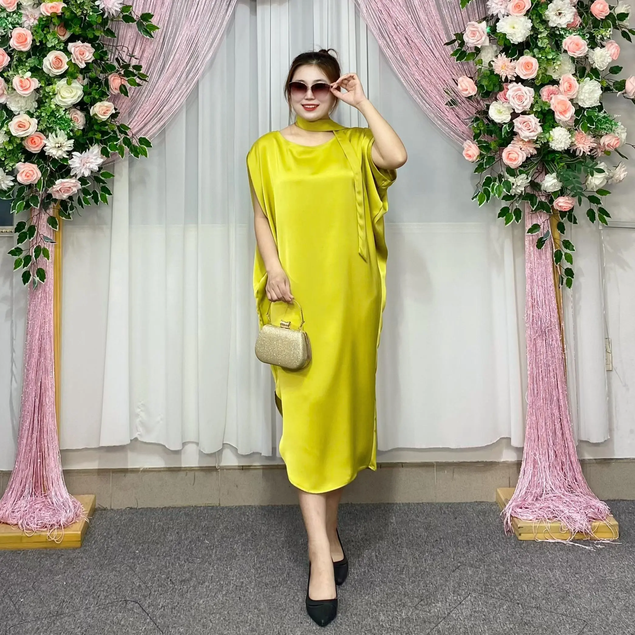 Đầm Suông nữ cổ thuyền 300002 Miss Hiền vải lụa cao cấp lai xéo tay cánh dơi kèm dây cột eo hoặc choàng cổ! Women