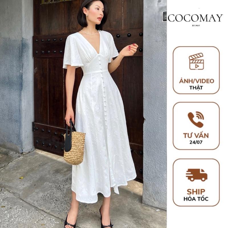 COCOMAY Đầm cổ V vải hoa nổi tay và thân xoè dịu dàng nút bọc thủ công Nữ Women Dress màu trắng Tay Loe Voi