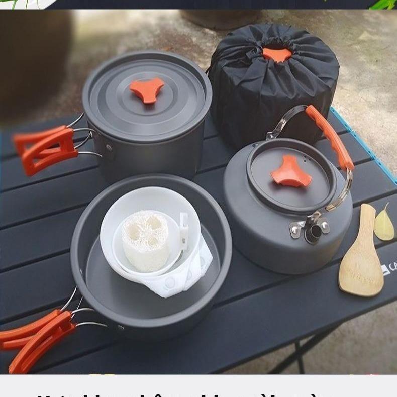 Bộ nồi nấu ăn dã ngoại du lịch (ko kèm bếp)  gồm 9 món có ấm nước, nồi và chảo bằng hợp kim nhôm cao cấp, gọn nhẹ tiện dụng  Camping Cắm Trại bepgas gapgon vn bảo hành của nhà sản xuất