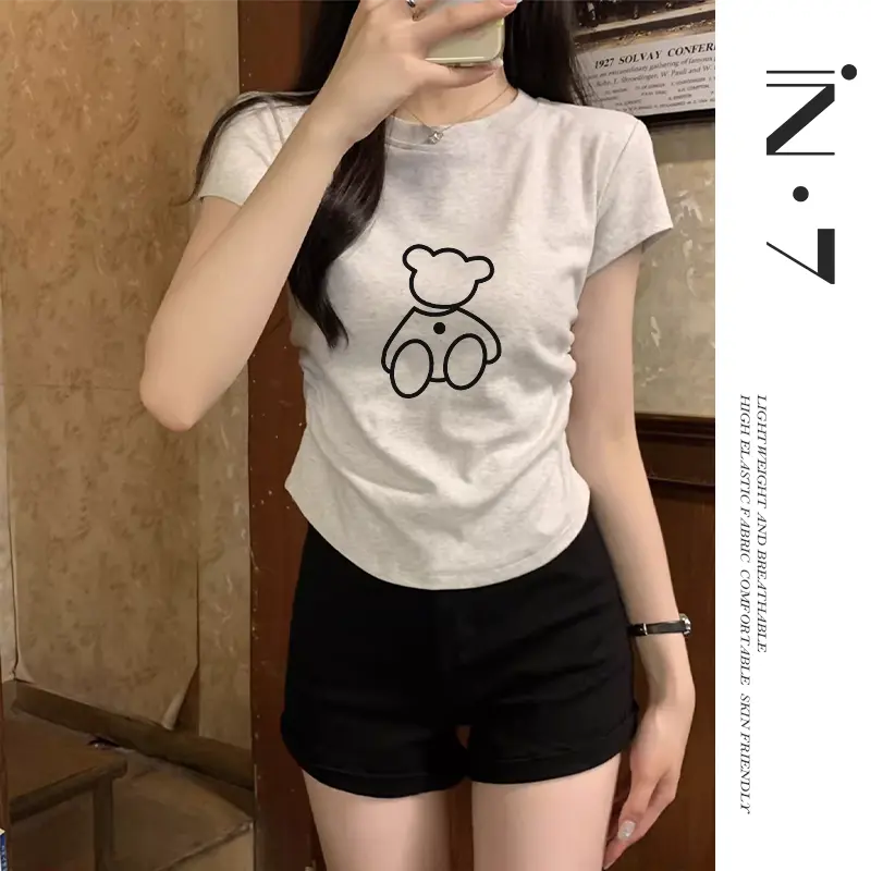 Fashion fun bear print slim t-shirt women