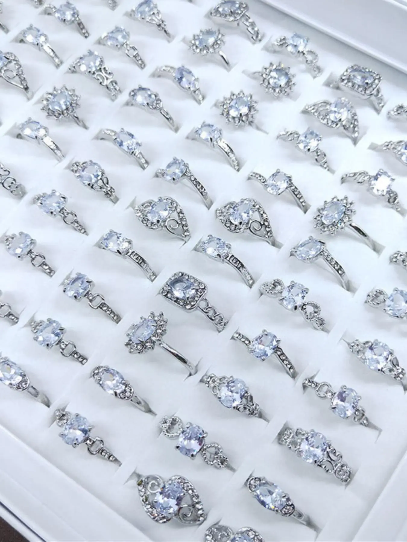 Random Size & Design Rhinestone Decorated Ring Set, Fashion Accessories for Women & Girls, Trendy All-match & Exquisite Jewelry for Birthday Gift