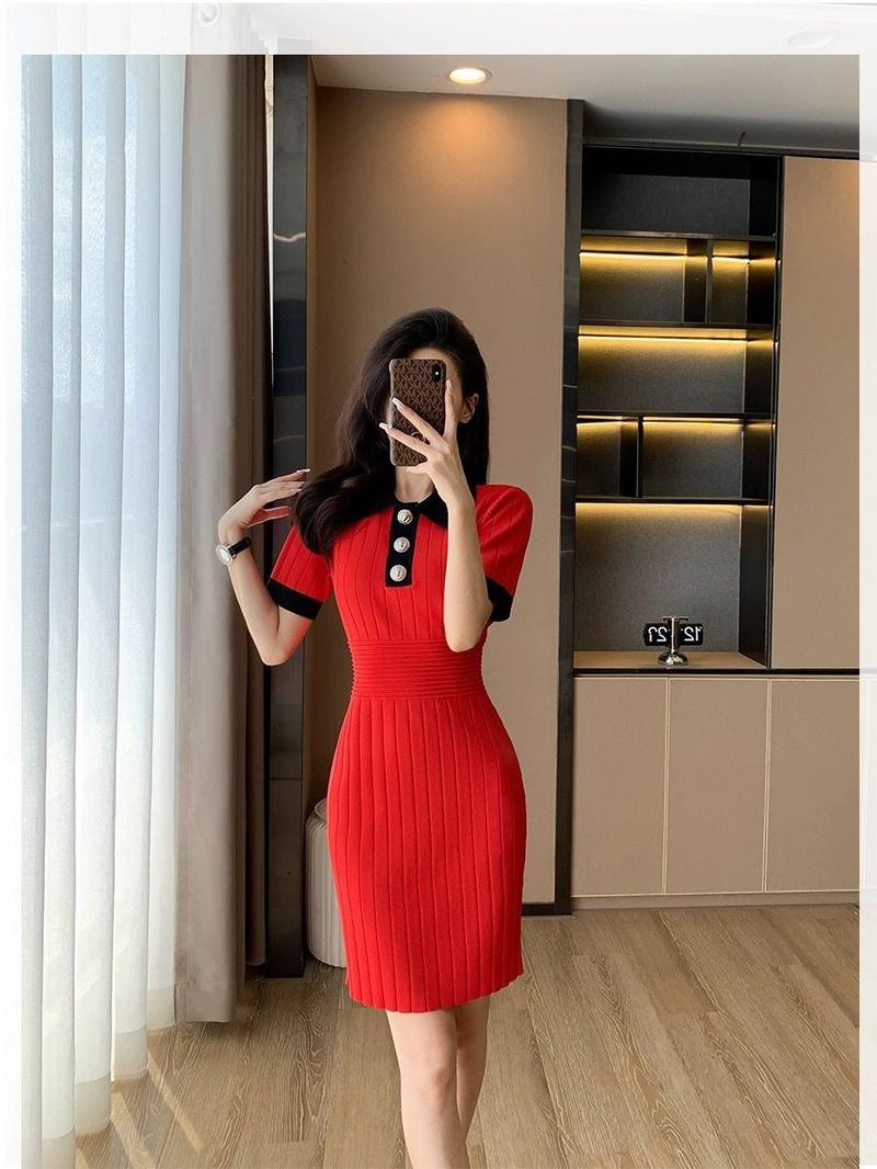Product Introduction of Váy Dệt Kim Lụa Lạnh Cổ Polo Phong Cách Cổ Điển, Ôm Vừa Vặn, Váy Bodycon Ngắn, Cao Cấp, Hàng Mới Về Mùa Hè 24 Năm Nữ Dress Đen 13