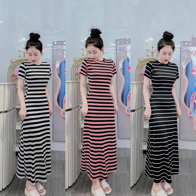 Đầm Body Thun Gân Cổ Tròn Tay Ngắn Giáng Xòe Sọc Ngang Nữ - Dress Sọc Kẻ Women Cotton Kem đá váy vaysomi big size đầm Voi điệu đà ống đính kim tuyến váy thường mặc hồng vay vayom ฺblue cá tính