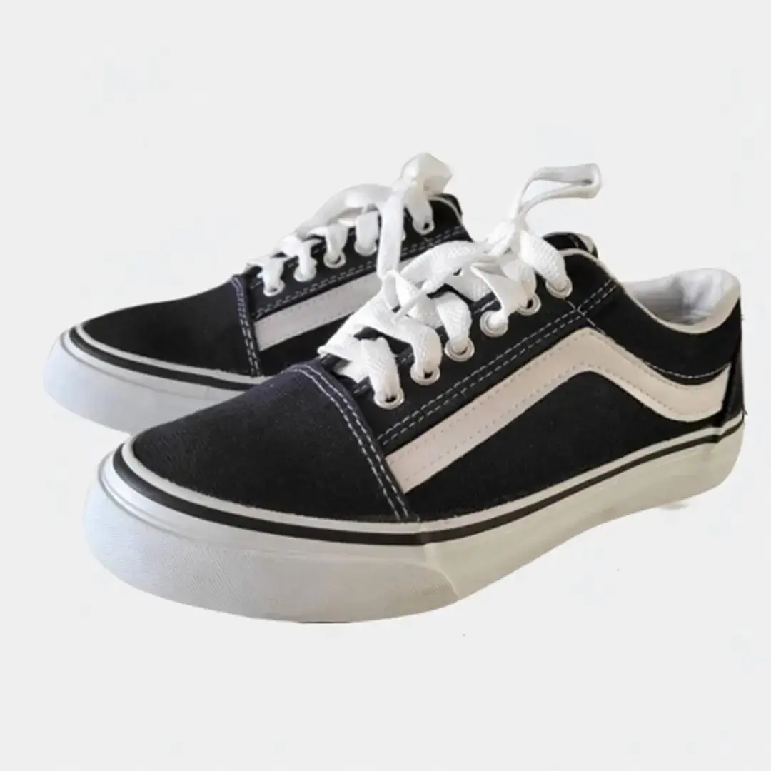 รองเท้าเซฟตี้ผ้าใบหัวเหล็ก แนวแฟชั่น น้ำหนักเบา ราคา 399 บาท