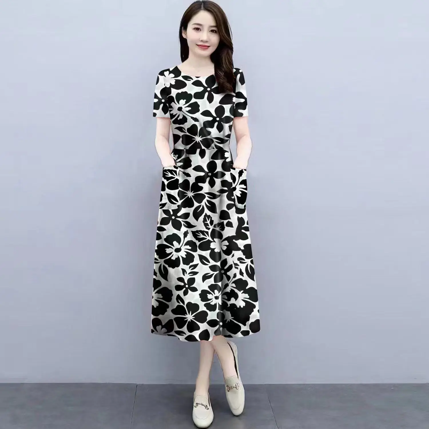 Váy Nữ Mùa Hè, Cao Cấp, Trung Người Già Và Cao Tuổi, Phong Cách Mới, Ngoại Cỡ Cho Mẹ, Dáng Rộng Vừa Vặn, Thời Trang, ngắn Tay, Dài Trung Bình Váy Dưới Đầu Gối đầm  tole  mặc  nhà đầm  ống  cúp  dáng  xoè đầm  lụa váy  cưới  xe  hoa váy  suông  dáng  rộng